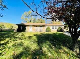 478 Elkins Rd, Jacksboro, TN 37757
