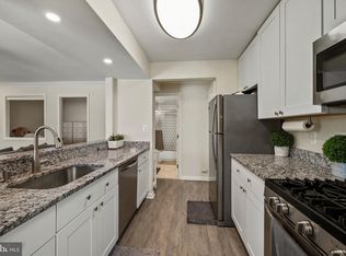 112 Duvall Ln APT 302, Gaithersburg, MD 20877