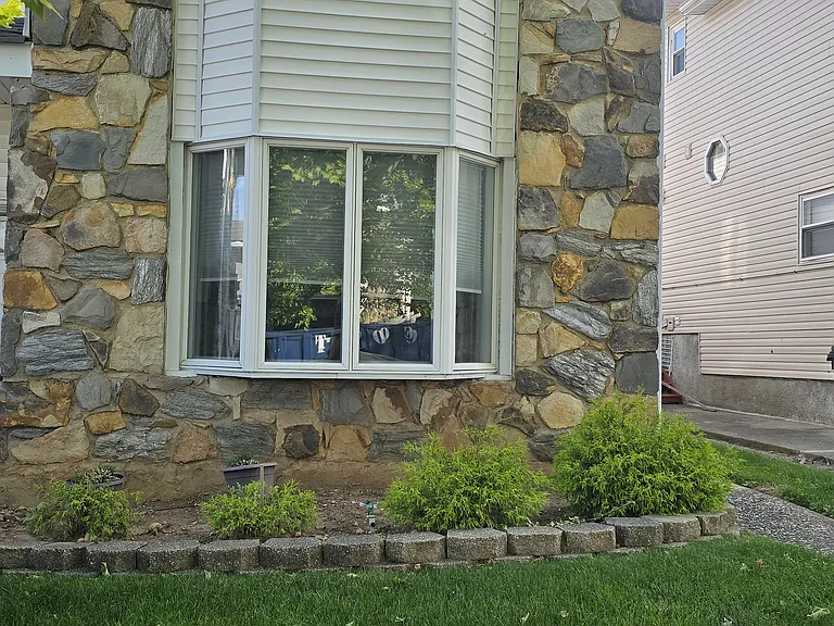 76 Radford St #1 — Photo 11