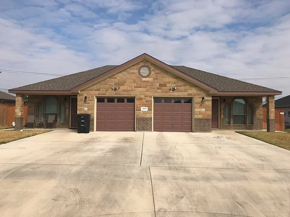 4601A Skyflower Ln