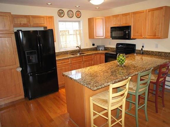 Granite Kitchen!