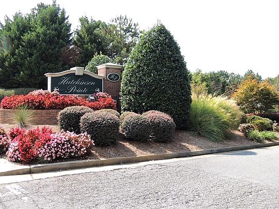 2nd image of 3445 Maple Valley Dr