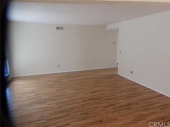 5th image of 12110 Groveland Ave