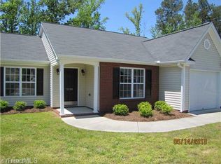 5288 Mount Hope Dr, Winston Salem, NC 27101