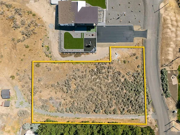 Nka Mapleway Rd, Selah, WA 98942