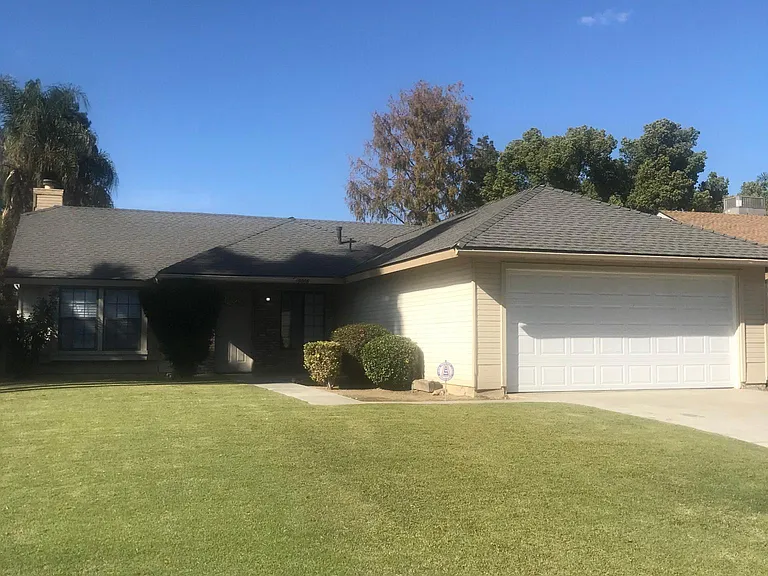 Picture of front exterior of house