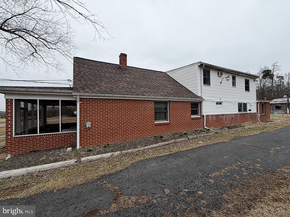 1st image of 9163 Old Dumfries Rd