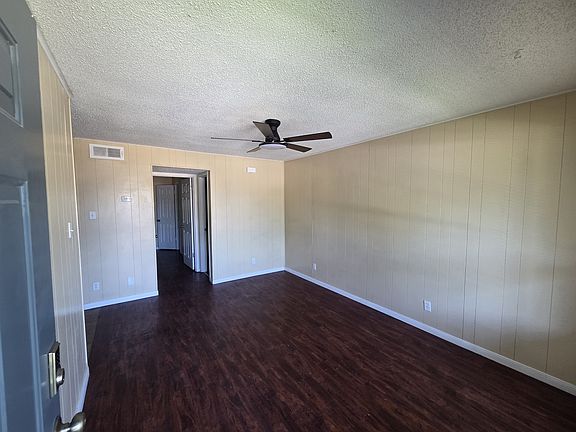 2nd image of 601 Harbour Ave #208