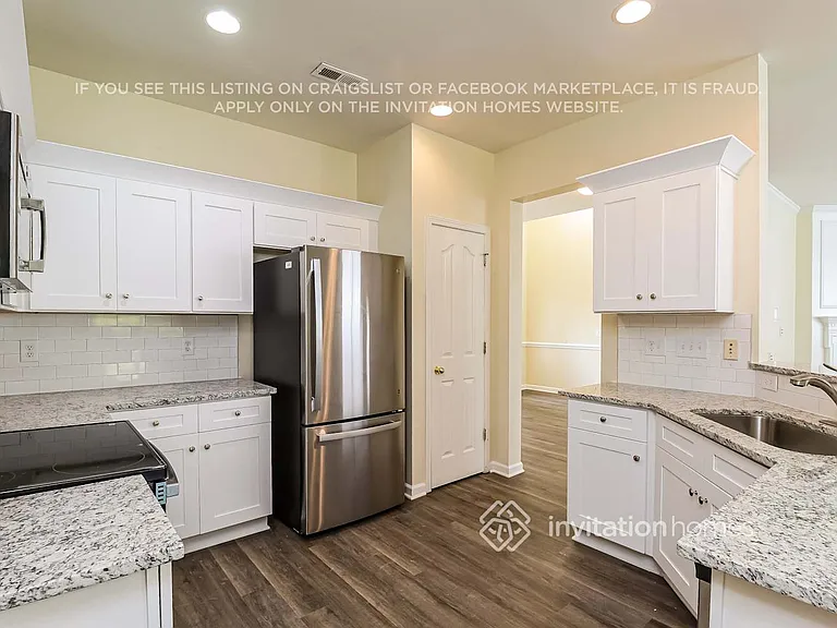 4701 Sandtyn Dr — Photo 9