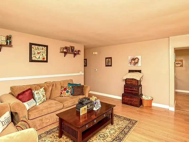2640 Bellsburg Dr — Photo 3
