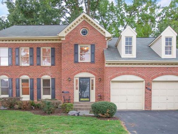 2nd image of 6227 Sweetbriar Dr