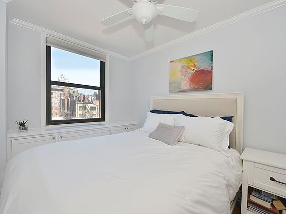5th image of 130 E 18th St APT 8C
