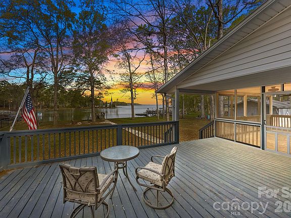 2nd image of 1870 Scout Rd