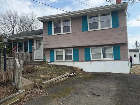 36 Winding Way, Hamilton, NJ 08620