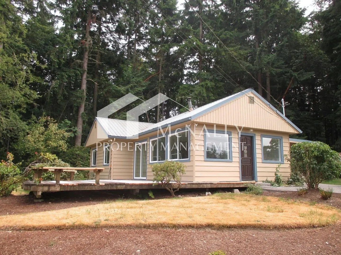 3 Bedroom Rambler Stone's Throws from Downtown Gig Harbor — Photo 2