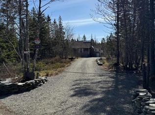 114 Caseys Trl S, Yarmouth, NS B5A5L2