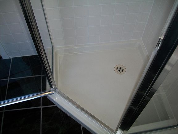 SHOWER 70 LIBERTY #8
