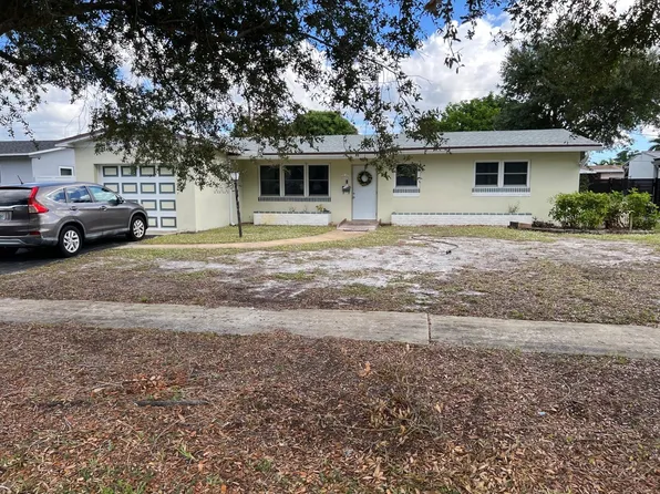 731 SW 71st Terrace, Pembroke Pines, FL 33023