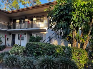 1801 Courtyard Way APT 201, Naples, FL 34112