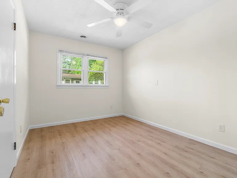 2389 Jefferson Hwy — Photo 20