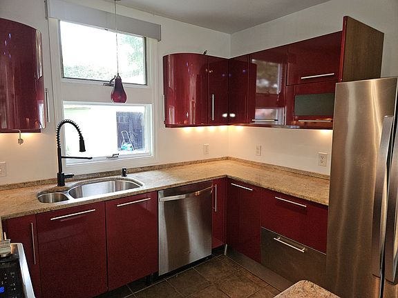 First floor : Kitchen