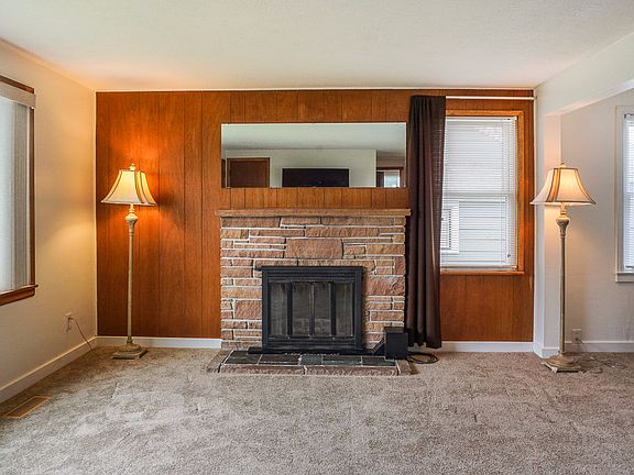 4th image of 3229 S 135th St