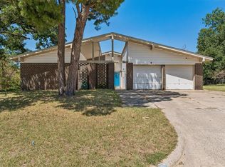 1701 N Rolling Rdg, Bethany, OK 73008