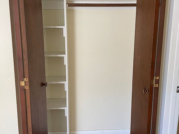 5th image of 8621 Buttercup St #1