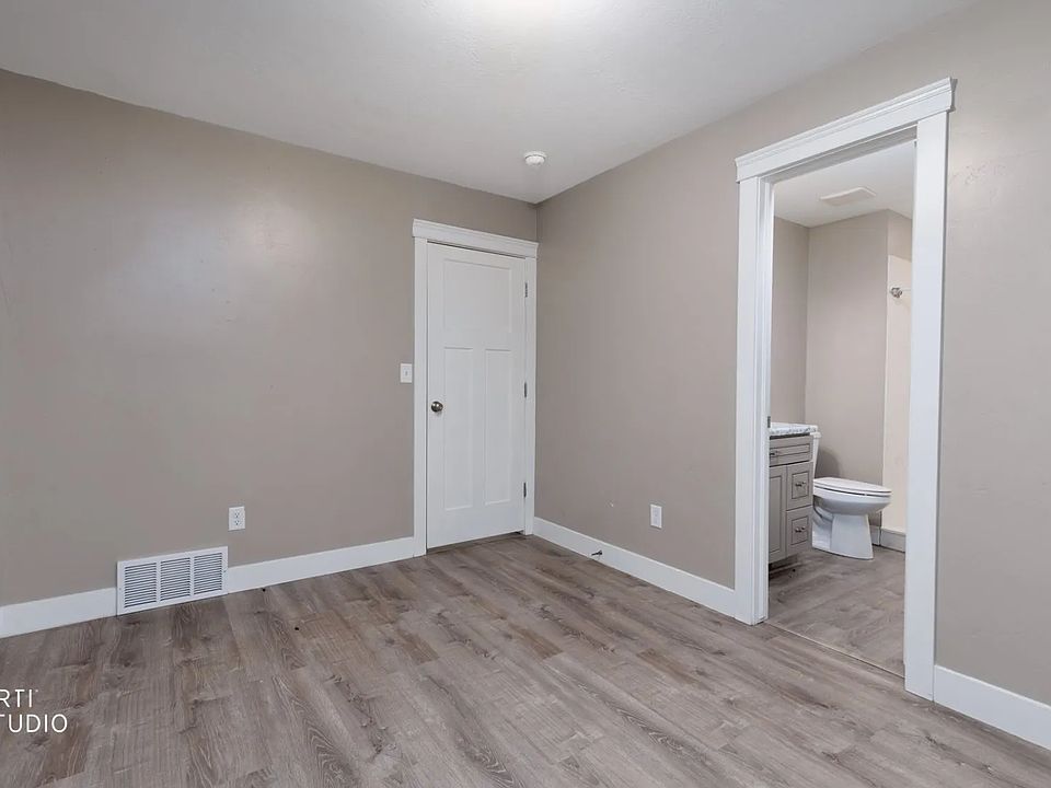 1st image of 265 S Poplar Ct Unit E