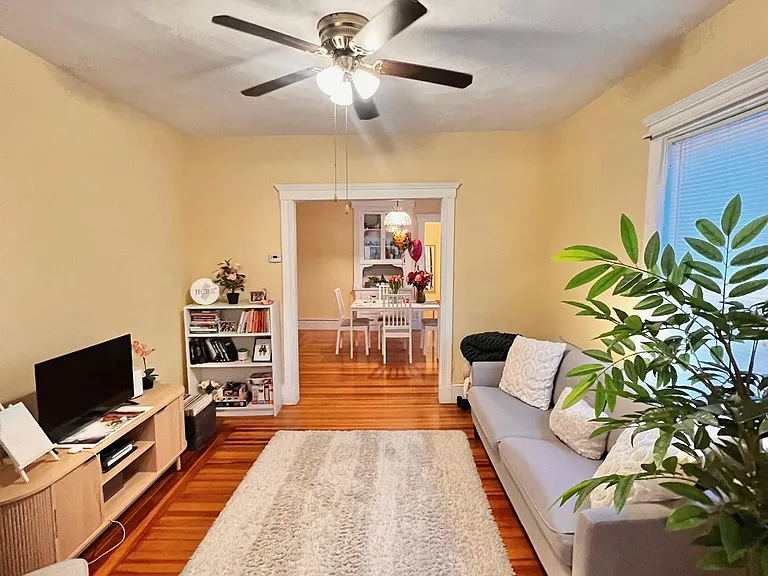 124 Willis Ave #1 — Photo 13