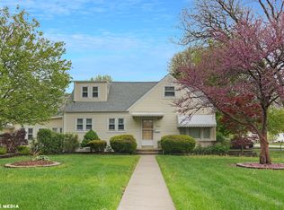900 Joyce Ave, Melrose Park, IL 60164
