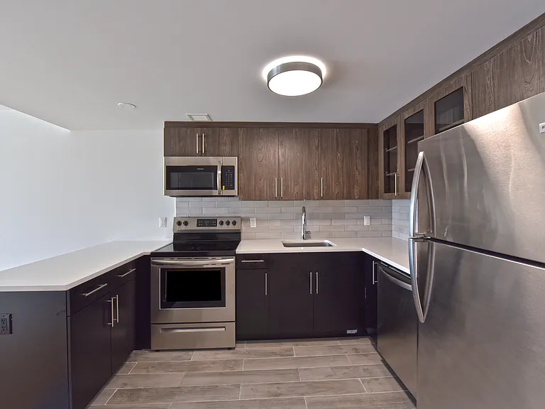 51-35 Reeder St #608 — Photo 5