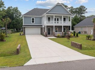 505 N Shore Dr, Sneads Ferry, NC 28460