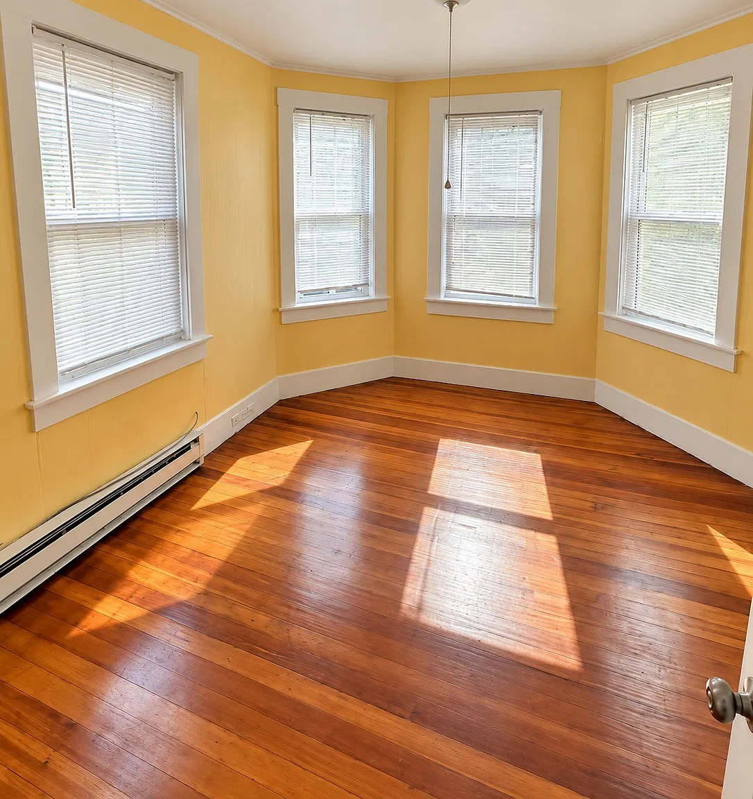 3 bed, 1400 sqft, $1,900 — Photo 3