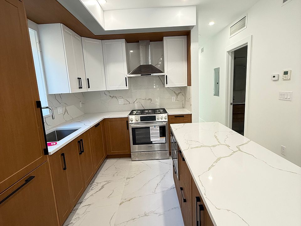 1st image of 144 Bay 25th St Floor 2