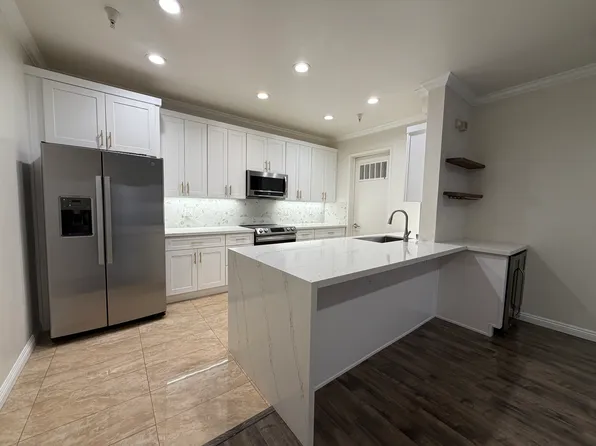 625 S Berendo St, Los Angeles, CA