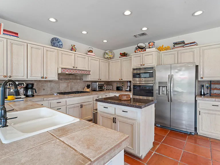 57037 Merion — Photo 18