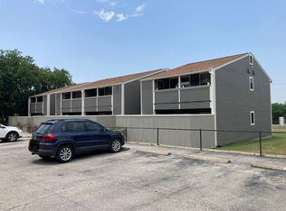 1016 N Main St, Burnet, TX 78611