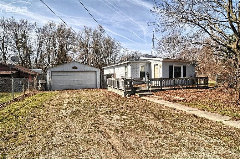 1st image of 3321 Burnell Ave