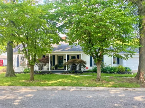 207 S Thorn St, Charleston, MO 63834