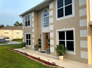 9052 Manchester St, Spring Hill, FL 34606