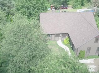 11201 Rolston Rd, Byron, MI 48418