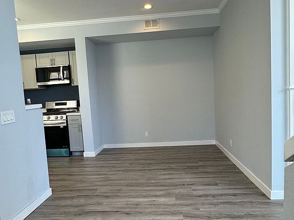 New flooring remodel through out