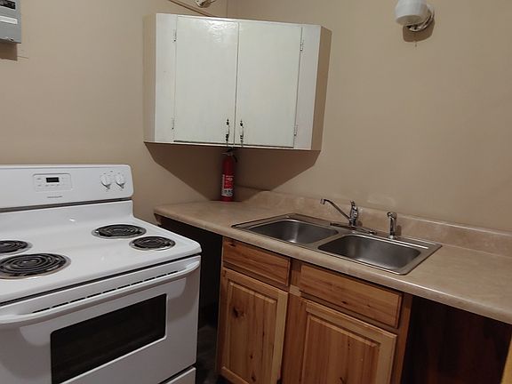 4th image of 341 Franklin St #202