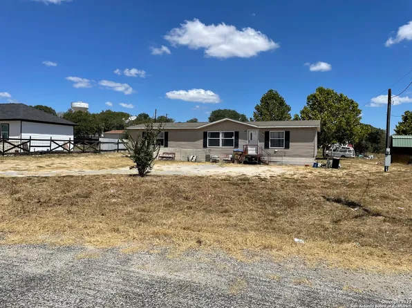 22707 GOLD GAP ST, Elmendorf, TX 78112