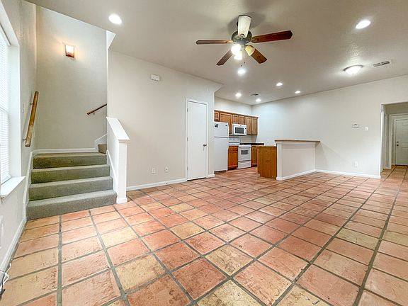 3rd image of 506 3rd St #E