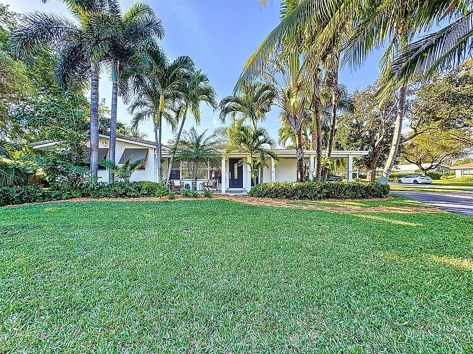 1st image of 2530 NE 20th Avenue