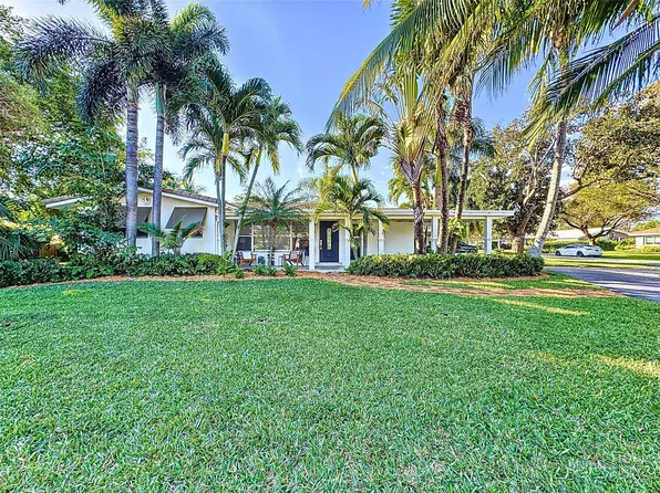 2530 NE 20th Avenue, Lighthouse Point, FL 33064