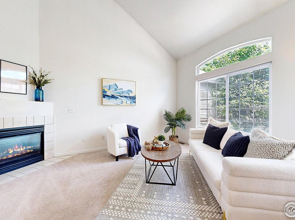 1st image of 1839 Laurus Ln