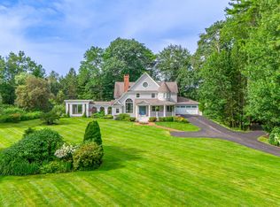 20 Cole Field Rd, Cape Elizabeth, ME 04107